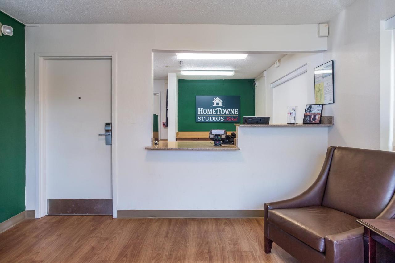 Hometowne Studios By Red Roof Nashville - Airport/Briley Pkwy Exteriör bild