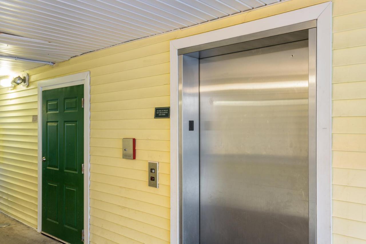 Hometowne Studios By Red Roof Nashville - Airport/Briley Pkwy Exteriör bild