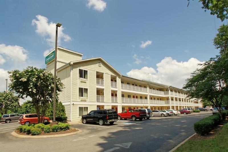 Hometowne Studios By Red Roof Nashville - Airport/Briley Pkwy Exteriör bild